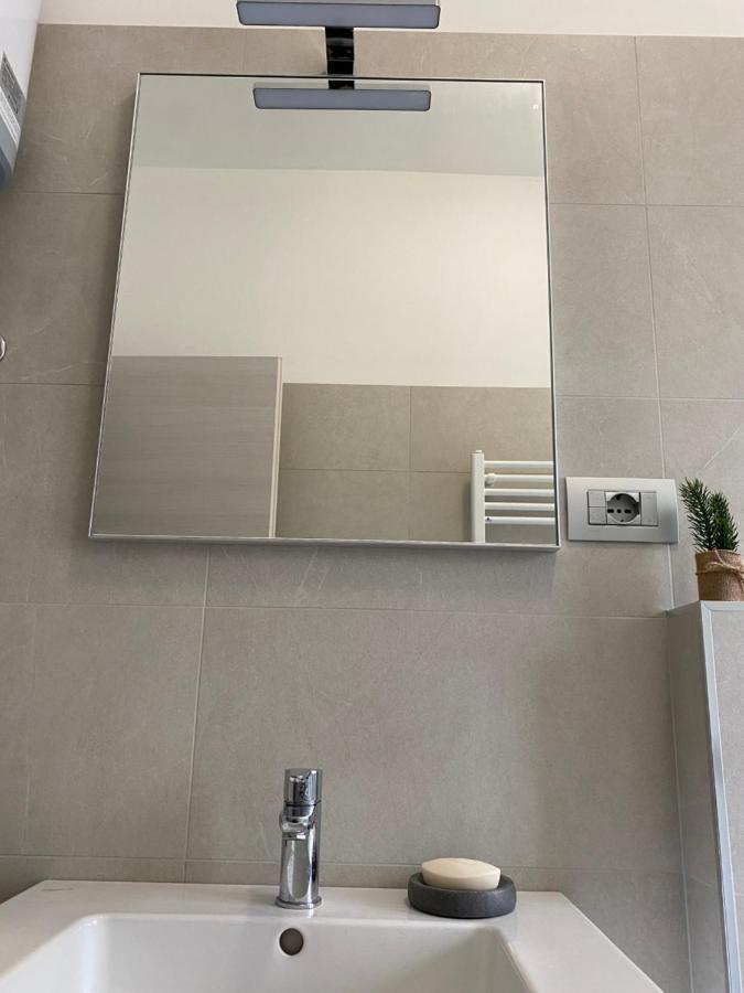 First Home Mediolan Zewnętrze zdjęcie